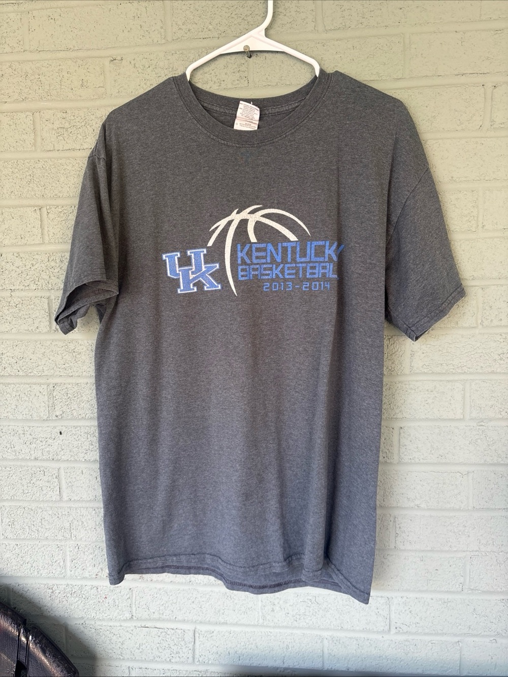 Gildan Grey Kentucky Basketball Short Sleeve Tee